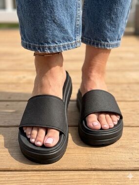 Reef Women Cushion Bondi Bay Slides